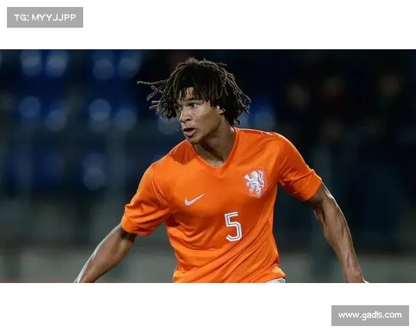 揭秘荷兰队为何放弃经典橙色球衣背后设计考量与时代变迁